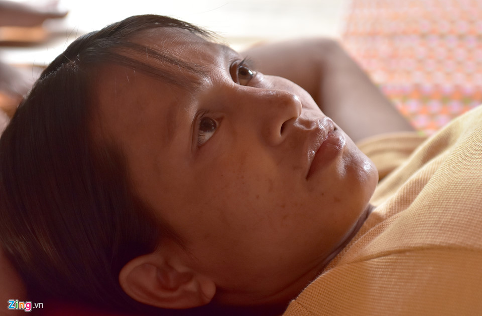 Tảo hôn, người phụ nữ 30 tuổi chuẩn bị vượt cạn lần thứ 6